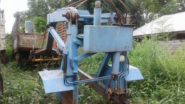 ขาย คีบ KK ขาเดี่ยว สภาพพร้อมใช้งาน อุปกรณ์มีให้ครบ