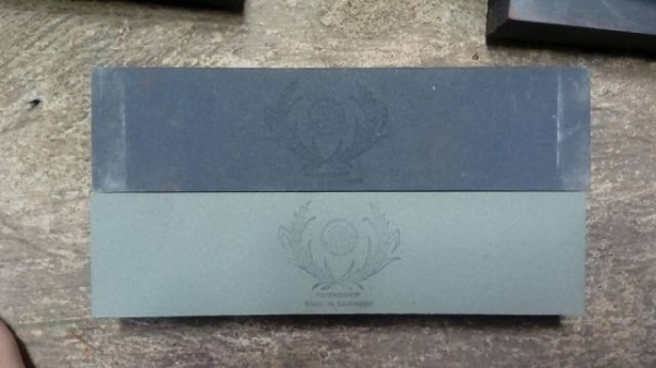 ขายหินลับมีดตรารวงข้าวขนาด8&times;2&times;1"MADE IN GERMANY.