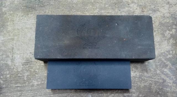 ขายหินลับมีดตรารวงข้าวขนาดจั๊มโบ้8"&times;3"&times;2" MADE IN GERMANY.