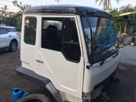 ขาย หัวสิบล้อ เฉินหลง สีใหม่ อุปกรณ์ครบ ขาย หัวสิบล้อ เฉินหลง สีใหม่ อุปกรณ์ครบ