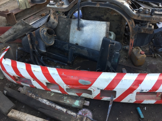 ขาย หัวสิบล้อ เฉินหลง สีใหม่ อุปกรณ์ครบ ขาย หัวสิบล้อ เฉินหลง สีใหม่ อุปกรณ์ครบ