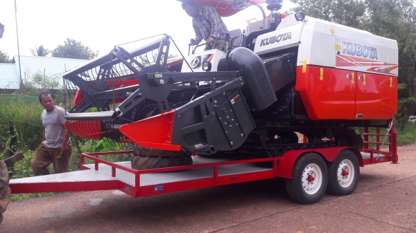 ขายพ่วงลากลากรถเกี่ยวข้าว dc60-95ของใหม่