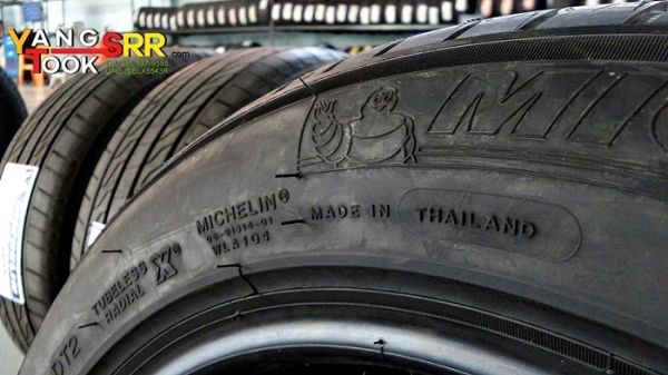 MICHELIN PRIMACY LC 215/55R17 เส้นละ 5,250 บาท