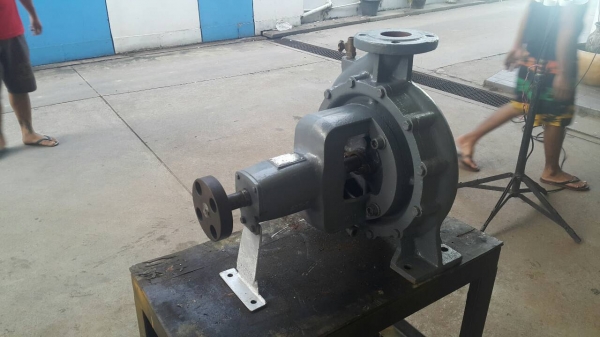 หอยโข่ง อีบาร่าเข้า 4 นิ้วออก 2.5 นิ้ว ส่งนํ้าสูง+แรงๆ