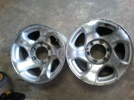 ล้อมือสอง ล้อมือสอง