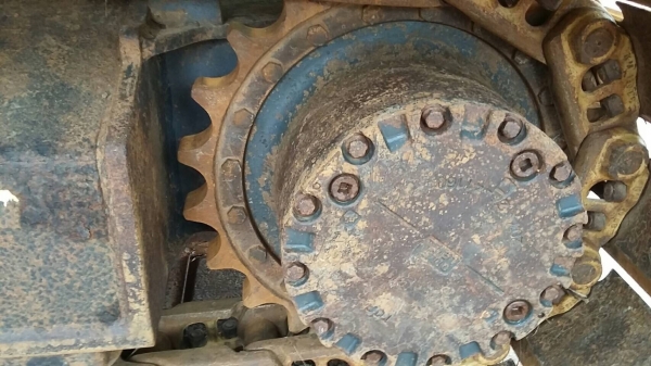 รถแมคโค KOMATSU PC 200 รุ่น 8 11090 ชั่วโมง รถแมคโค KOMATSU PC 200 รุ่น 8 11090 ชั่วโมง