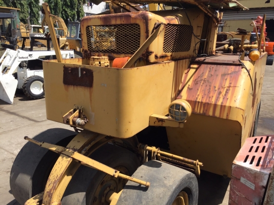 ขายด่วนรถบดล้อยาง7ล้อWATANABE WP15WE เก่าญี่ปุ่น ตรวจเช็คพร้อมใช้ทำสี เอกสารแจ้งจำหน่าย