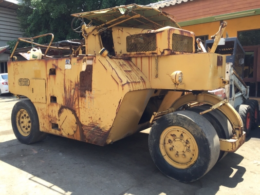 ขายด่วนรถบดล้อยาง7ล้อWATANABE WP15WE เก่าญี่ปุ่น ตรวจเช็คพร้อมใช้ทำสี เอกสารแจ้งจำหน่าย