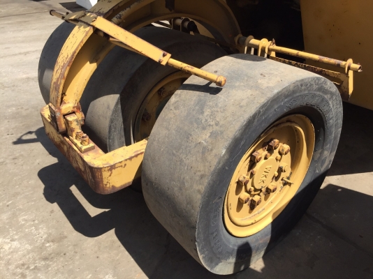 ขายด่วนรถบดล้อยาง7ล้อWATANABE WP15WE เก่าญี่ปุ่น ตรวจเช็คพร้อมใช้ทำสี เอกสารแจ้งจำหน่าย