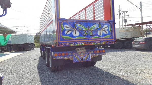 ขายสิบล้อสวยๆ