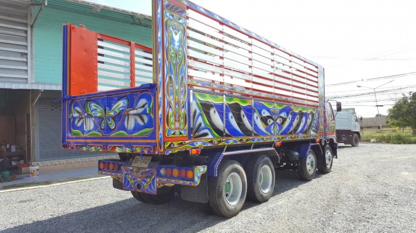 ขายสิบล้อสวยๆ