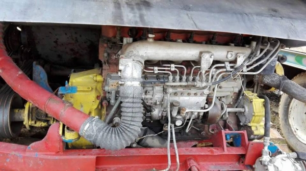 ขายรถเกี่ยวข้าว เกษตรพัฒนา ช้างน้อยจอมพลัง ช่วงล่าง10 เครื่องอีซูซุ175 ปั๊ม22ไดกิ้น ลูเลอร์11ลูก อุ้ม1.5ตัน พร้อมลงทำงาน