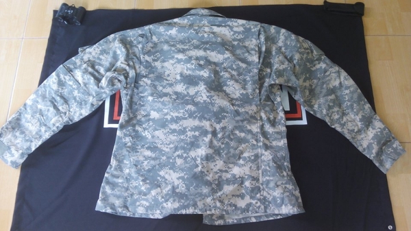 เสื้อทหารลายACUสภาพใหม่ เสื้อทหารลายACUสภาพใหม่