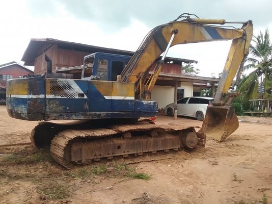 ขาย 380,000 KOBELCO sk 200-2 เครื่องดี ปั้ม K3V เอวขยับ โซ่ดี รอนเลอร์แตก 090-772-3710 090-772-3708