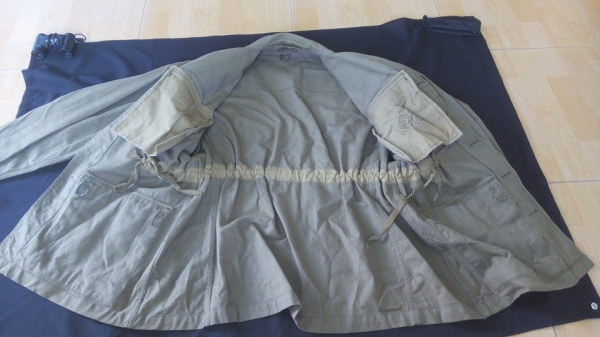 เสื้อทหารฝรั่งเศสปี1954 มาใหม่ 650 ส่งฟรี เสื้อทหารฝรั่งเศสปี1954 มาใหม่ 650 ส่งฟรี