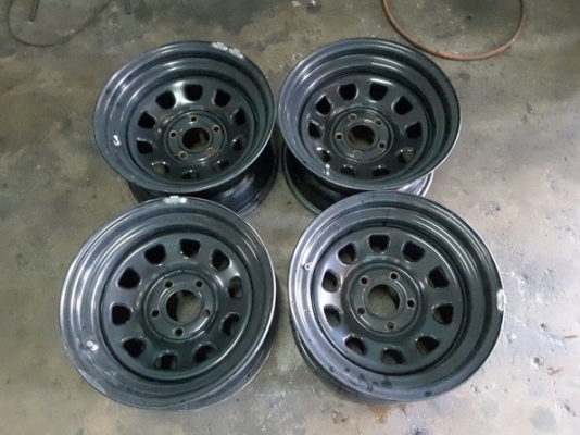 ล้อกะทะลาย Rock 5/114 ขอบ15*8 ET-5 สวยๆ 1ชุด