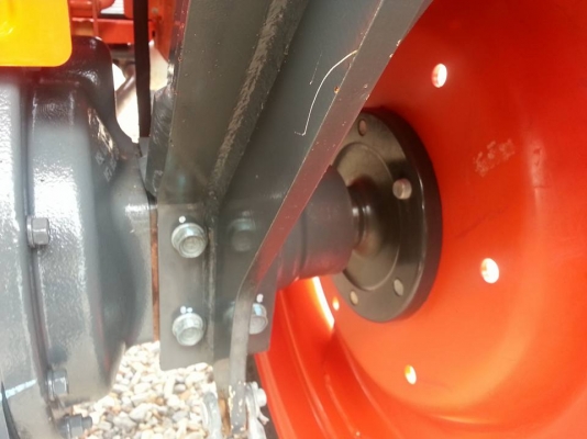 คูโบต้า L3608SP 4 WD  ผานหลังใหม่ เดิมๆโรงงาน 100 เปอร์เซ็น