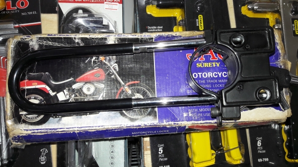 ขายแม่กุญแจล็อกรถมอเตอร์ไซHarley Bigbike JACK Made in Usa.ใหม่เก่าเก็บ ขายแม่กุญแจล็อกรถมอเตอร์ไซHarley Bigbike JACK Made in Usa.ใหม่เก่าเก็บ