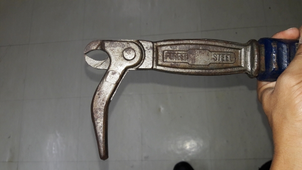 ขายคีมถอนตะปู  DOWIDAT MADE IN GERMANY.ใหม่เก่าเก็บ