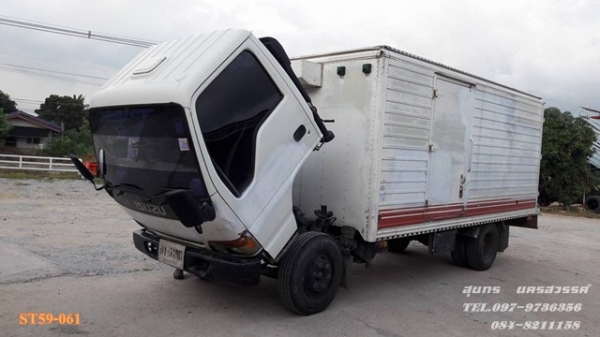 ขายด่วน รถบรรทุก 6 ล้อ ISUZU NPR 120 แรง 5M (รถห้างแท้) สภาพเดิมๆ สวยพร้อมใช้งาน ราคาสุดคุ้ม ขายด่วน รถบรรทุก 6 ล้อ ISUZU NPR 120 แรง 5M (รถห้างแท้) สภาพเดิมๆ สวยพร้อมใช้งาน ราคาสุดคุ้ม