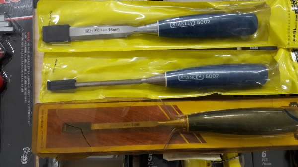 ขายสิ่วSTANLEY 6mm. Made in England.ด้ามพลาสติกเก่าเก็บแท้ๆ