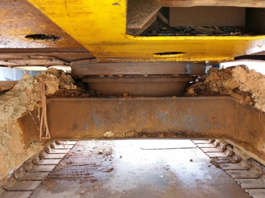 ขายรถแบคโฮ KOMATSU PC60-7 แอร์ไฟฟ้าพร้อม สภาพสวย สนใจโทร 081-970-1072