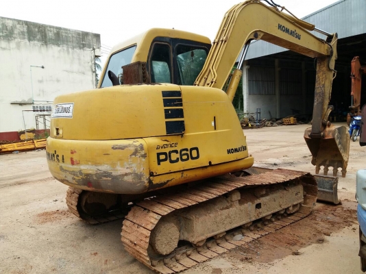 ขายรถแบคโฮ KOMATSU PC60-7 แอร์ไฟฟ้าพร้อม สภาพสวย สนใจโทร 081-970-1072 ขายรถแบคโฮ KOMATSU PC60-7 แอร์ไฟฟ้าพร้อม สภาพสวย สนใจโทร 081-970-1072