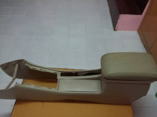 ขายอะไหล่ toyota altis โฉมปี2002-2006ของเก่าญี่ปุ่นมีหลายรายการ