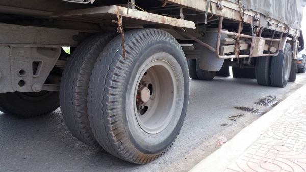 12ล้อพ่วง ฮีโน่ FN2KWC K13C 335แรง แม่ลูก 2เพา ไม่ดั้ม กะบะล่องยาว แม่ยาว8ม ลูกยาว7ม สภาพดีสวยจัดบางเดิมพร้อมใช้งาน ทะเบียนพร้อมโอน 12ล้อพ่วง ฮีโน่ FN2KWC K13C 335แรง แม่ลูก 2เพา ไม่ดั้ม กะบะล่องยาว แม่ยาว8ม ลูกยาว7ม สภาพดีสวยจัดบางเดิมพร้อมใช้งาน ทะเบียนพร้อมโอน