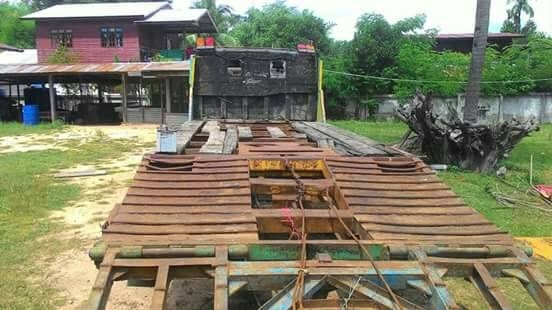 ขายด่วนรถเทนเลอร์หัวยาว เครื่อง Isuzu 6bb1 145 แรง มีเล่มทะเบียน ห่างบันไดขึ้นรถเกียวได้ ภาษีขาดปี 58 ขาย 240000 แบ่งจ่าย 2 งวด ก็ได้ แล้วแต่ตกลงกัน คับ จ่ายก่อน 200000 บาท สอบถ่ามที 0986683479 สิทธิ์คับ ขายด่วนรถเทนเลอร์หัวยาว เครื่อง Isuzu 6bb1 145 แรง มีเล่มทะเบียน ห่างบันไดขึ้นรถเกียวได้ ภาษีขาดปี 58 ขาย 240000 แบ่งจ่าย 2 งวด ก็ได้ แล้วแต่ตกลงกัน คับ จ่ายก่อน 200000 บาท สอบถ่ามที 0986683479 สิทธิ์คับ