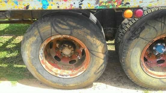 ขายด่วนรถเทนเลอร์หัวยาว เครื่อง Isuzu 6bb1 145 แรง มีเล่มทะเบียน ห่างบันไดขึ้นรถเกียวได้ ภาษีขาดปี 58 ขาย 240000 แบ่งจ่าย 2 งวด ก็ได้ แล้วแต่ตกลงกัน คับ จ่ายก่อน 200000 บาท สอบถ่ามที 0986683479 สิทธิ์คับ ขายด่วนรถเทนเลอร์หัวยาว เครื่อง Isuzu 6bb1 145 แรง มีเล่มทะเบียน ห่างบันไดขึ้นรถเกียวได้ ภาษีขาดปี 58 ขาย 240000 แบ่งจ่าย 2 งวด ก็ได้ แล้วแต่ตกลงกัน คับ จ่ายก่อน 200000 บาท สอบถ่ามที 0986683479 สิทธิ์คับ