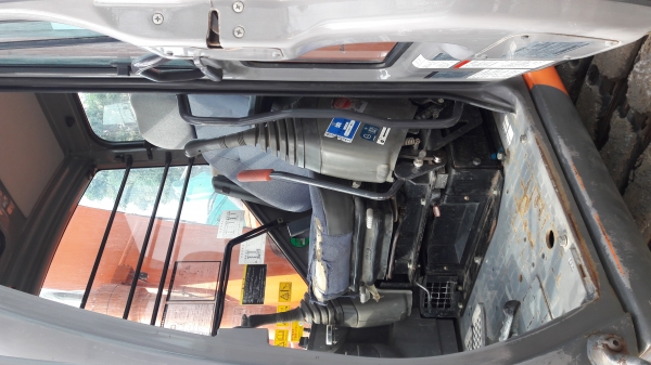 ขายHITACHI  ZX135US  มาใหม่  เก่าญี่ปุ่น..แท้...แทรค  70  ปี2008   5,xxx ชั่วโมง...โทร089-3818694  ดวงนภา