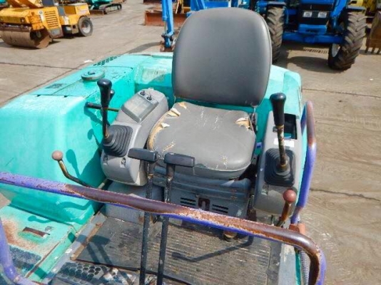 KOMATSU 30-7E <มีหัวกระแทกในตัวพร้อม>คอลโทนสั้นปั๊มนิ้วรถเก่านอกมีเอกสาร☎️ติดต่อ 085-5632278 (ราคาต่อรองได้)