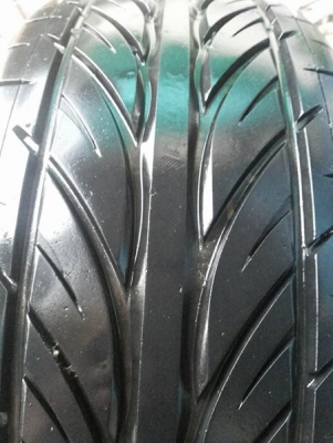 ขายยางฮันคุก 215-45 r17 1คู่