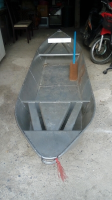 ขายเรือเหล็ก
