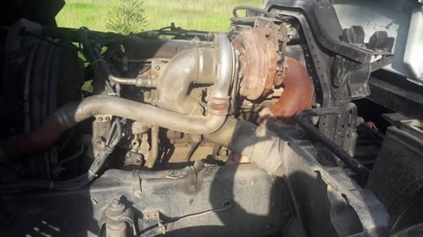 ขายรถพ่วง 320 szuzi ปี 47 ขายรถพ่วง 320 szuzi ปี 47