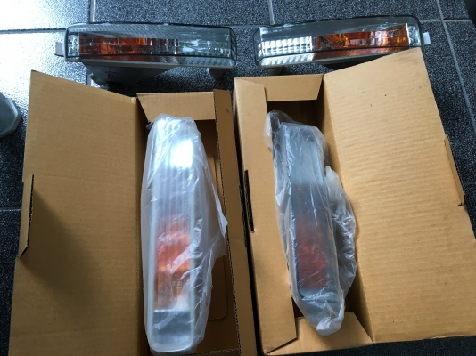 ขายไฟในกันชน แอคคอร์ด ตาเพชร ปี 90 ขายไฟในกันชน แอคคอร์ด ตาเพชร ปี 90