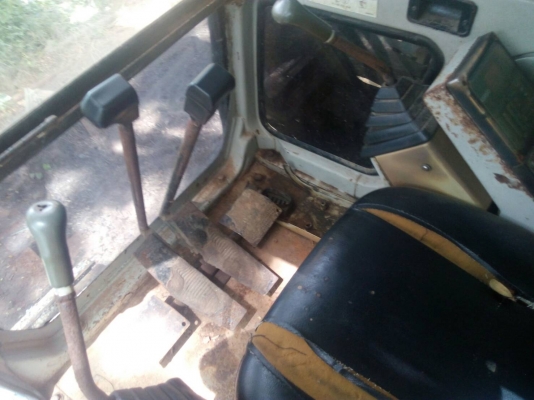 ขายKOBELCO  SK 120 MARK 3 เอกสารอินวอย ไฟฟ้าเต็ม รถเต็มสภาพ ชื้อเก่านอกมือเดว ชื้อใช้ชั่วโมงนื้ราคานื้สุดคุ้ม 725,000บ. สนใจติดต่อ 0835601591 หรือ 0903494058