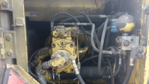 ขายKOBELCO  SK 120 MARK 3 เอกสารอินวอย ไฟฟ้าเต็ม รถเต็มสภาพ ชื้อเก่านอกมือเดว ชื้อใช้ชั่วโมงนื้ราคานื้สุดคุ้ม 725,000บ. สนใจติดต่อ 0835601591 หรือ 0903494058