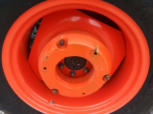 คูโบต้า L4708SP 4 WD ใบมีดตราช้าง ผานช้าง