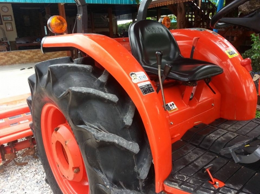 คูโบต้า L4708SP 4 WD ใบมีดตราช้าง ผานช้าง