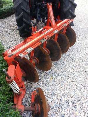 คูโบต้า L4708SP 4 WD ใบมีดตราช้าง ผานช้าง