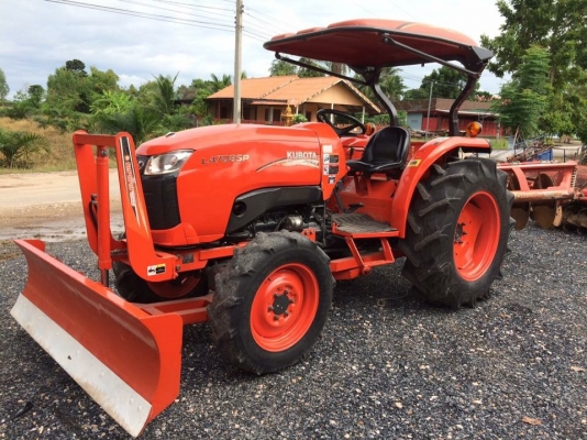 ขายรถไถคูโบต้า L4708SP 4WD2เพลา ใช้งานน้อย  500 ชม. รถสวยสภาพนางฟ้า พร้อมสุดๆ อุปกรณ์ใบดันหน้าและผานพรวน ราคา 458,000 บาท สนใจโทร 081-9136451 หรือ ขอดูรูปเพิ่มเติมทาง line:bow6451