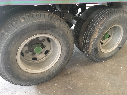 หัวลาก 6 ล้อ HINO FG8JGL 220 แรง ยูโร 3+ กระบะเซมิดั้ม 7 เมตร ใช้งานน้อยมาก 39000 กม. รถปี 52
