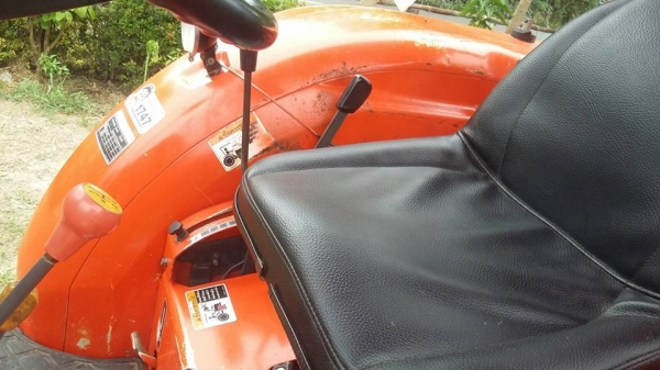 ขายรถไถ KUBOTA L3608 อุปกรณ์ ดันหน้า ผานหลัง สภาพพร้อมใช้งาน ราคา285,000 สนใจโทร 090-8588220คุณนะ 093-3258446คุณบิว หรือเข้าดูสินค้าอื่นๆได้ที่ www.narong2truck.com หรือ www.truck.in.th/498 หรือเพจFacebook ณรงค์ ซื้อขายรถมือสอง (เว็บไซต์ส่วนตัว) หรือFaceb