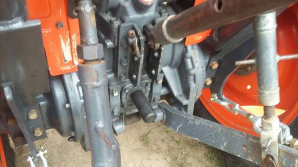 ขายรถไถ KUBOTA L3608 อุปกรณ์ ดันหน้า ผานหลัง สภาพพร้อมใช้งาน ราคา285,000 สนใจโทร 090-8588220คุณนะ 093-3258446คุณบิว หรือเข้าดูสินค้าอื่นๆได้ที่ www.narong2truck.com หรือ www.truck.in.th/498 หรือเพจFacebook ณรงค์ ซื้อขายรถมือสอง (เว็บไซต์ส่วนตัว) หรือFaceb