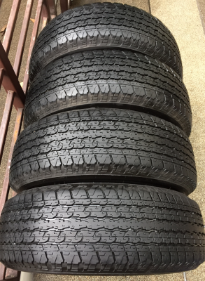 ยาง Bridgestone 245 70 16 ปี16 ดอกเต็ม เนื้อนิ่ม ไม่มีปะ ราคาไม่แพง ยาง Bridgestone 245 70 16 ปี16 ดอกเต็ม เนื้อนิ่ม ไม่มีปะ ราคาไม่แพง