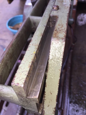 ขาย แท่นเลื่อยตัดเหล็ก HERO 14นิ้ว รุ่นใหม่รางน้ำปั๊มน้ำ ไฟบ้าน220 ขาย แท่นเลื่อยตัดเหล็ก HERO 14นิ้ว รุ่นใหม่รางน้ำปั๊มน้ำ ไฟบ้าน220