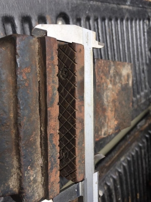 ขายครับ ปากกาจับชิ้นงาน ขนาด5นิ้ว มือสอง สภาพใหม่เก่าเก็บ ขายครับ ปากกาจับชิ้นงาน ขนาด5นิ้ว มือสอง สภาพใหม่เก่าเก็บ