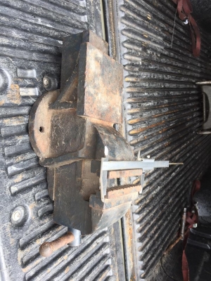 ขายครับ ปากกาจับชิ้นงาน ขนาด5นิ้ว มือสอง สภาพใหม่เก่าเก็บ ขายครับ ปากกาจับชิ้นงาน ขนาด5นิ้ว มือสอง สภาพใหม่เก่าเก็บ